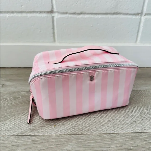 VICTORIA'S SECRET 3-Piece Makeup Bag NWOT - Picture 3 of 9